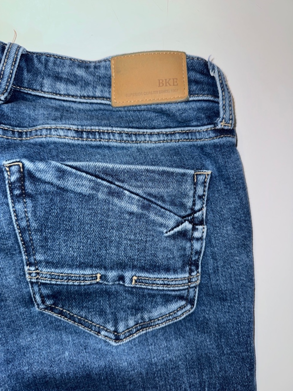 BKE Slim fit Low Rise Women’s Blue Boot Cut Jeans - Picture 7 of 7